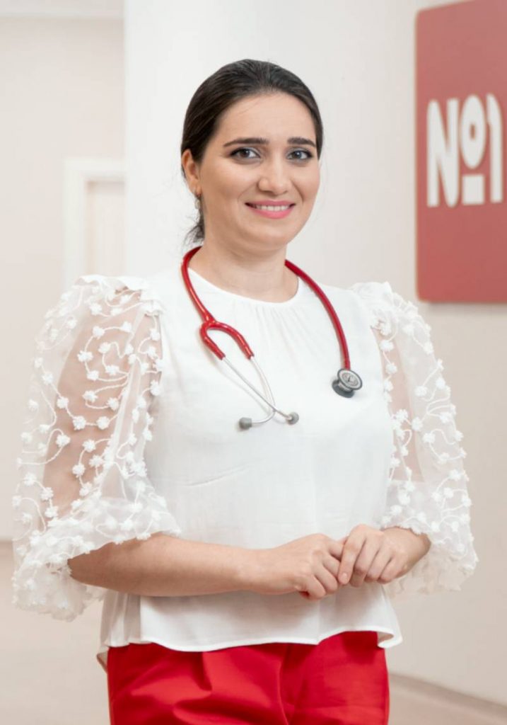 Uzman Dr.Gülnaz Sarıyeva, Pediatr